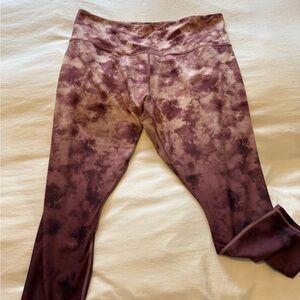 Athleta Kids Tie-Dye Leggings in Brown and Tan